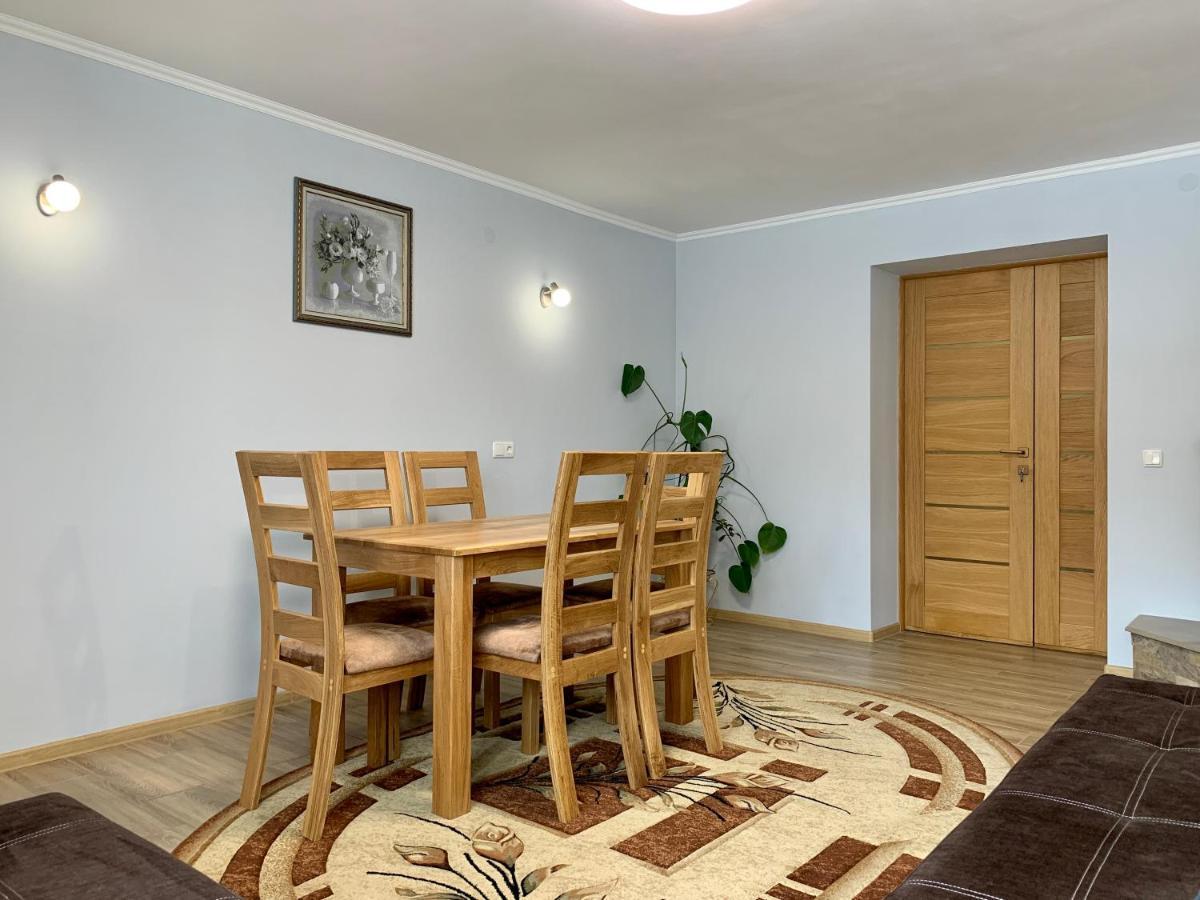 Apartament Underhills House Jaremcze Zewnętrze zdjęcie